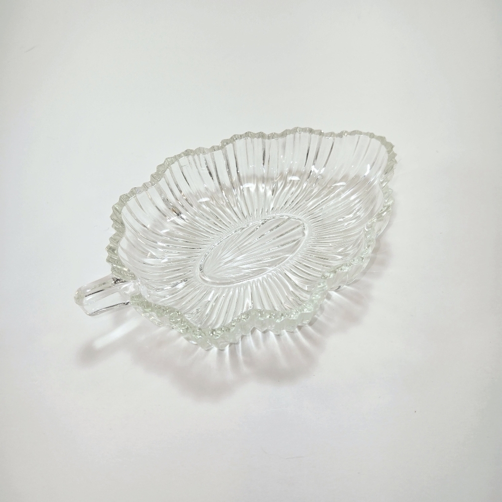 Vintage Depression Glass Trinket Dish Like New Leaf Shaped Ridged Pattern